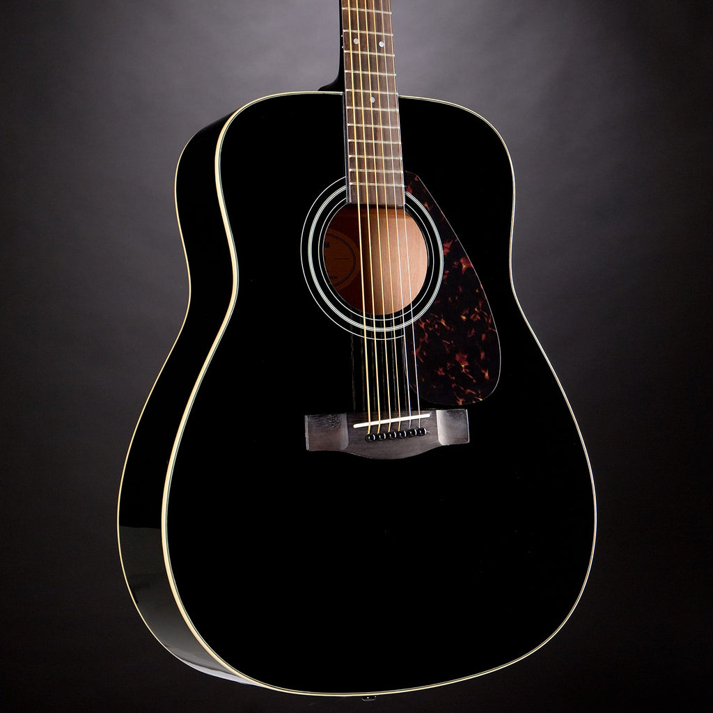 Yamaha F370 Full Size Steel String Acoustic Guitar – Classic Black – Spruce Top & Rosewood Fingerboard